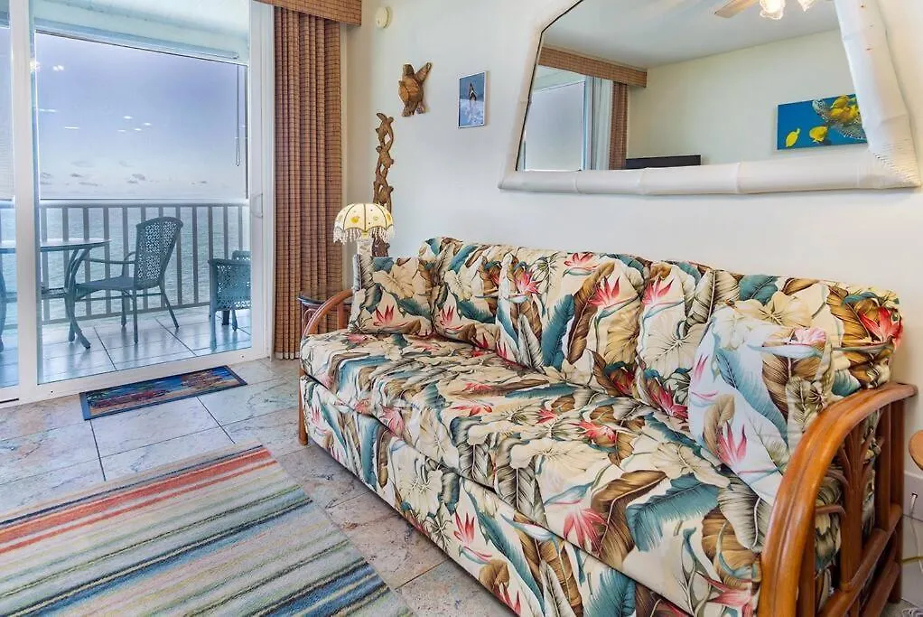 Beautifully Renovated Oceanfront Condo W/ Breathe Taking Views! - Hale Kona Kai 302 Kailua-Kona