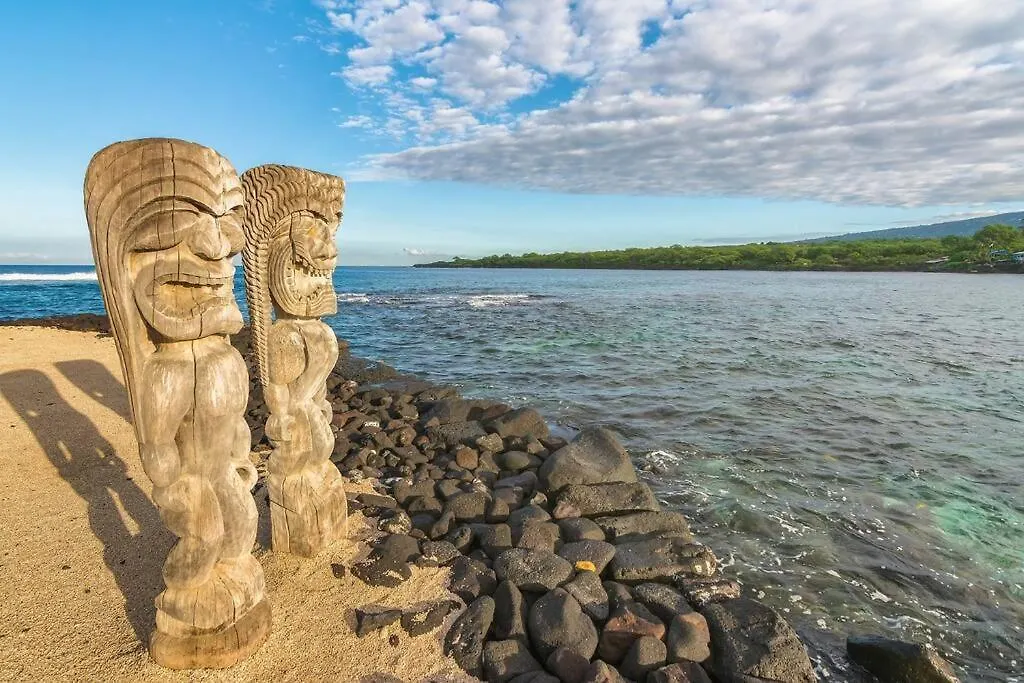 Beautifully Renovated Oceanfront Condo W/ Breathe Taking Views! - Hale Kona Kai 302 Kailua-Kona Estados Unidos